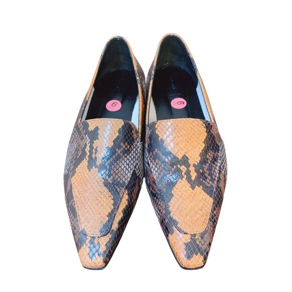 Aeyde Pointed-Toe Leather Snake Design Loafers 9 - Picture 6 of 6